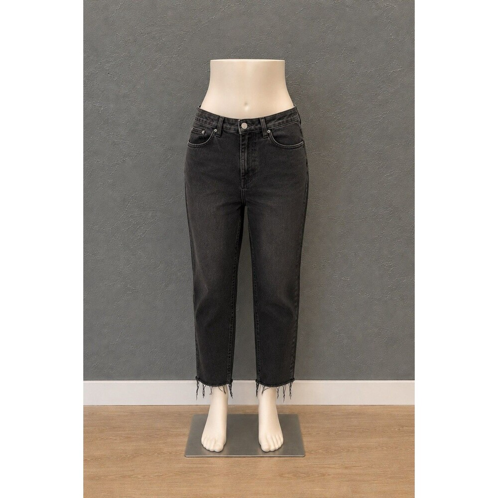 Zara Womens Raw Hem Black Cropped Straight Leg Denim Jeans Womens Size 14